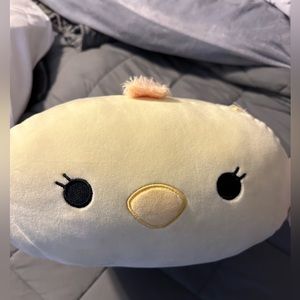 Squishmallows Stackables "Aimee the Chickadee"